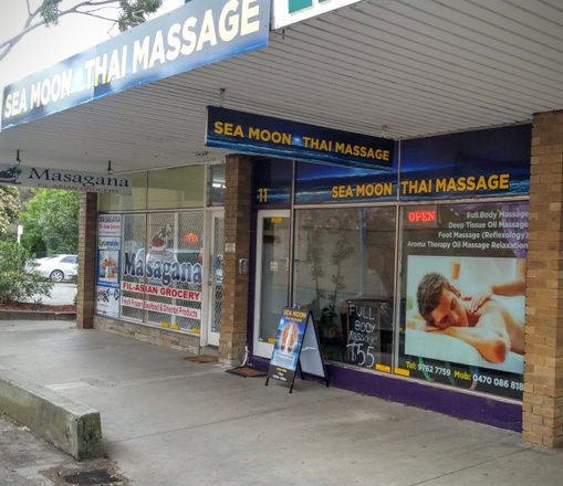Moon thai massage